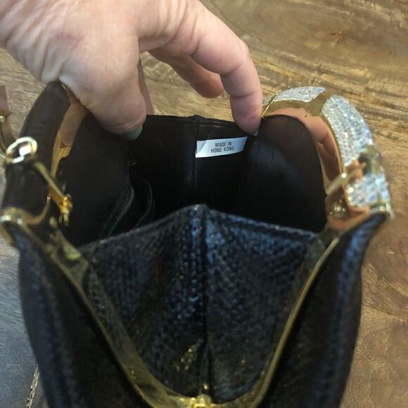 Vintage handbag-gold tone chain strap - Picture 6 of 11